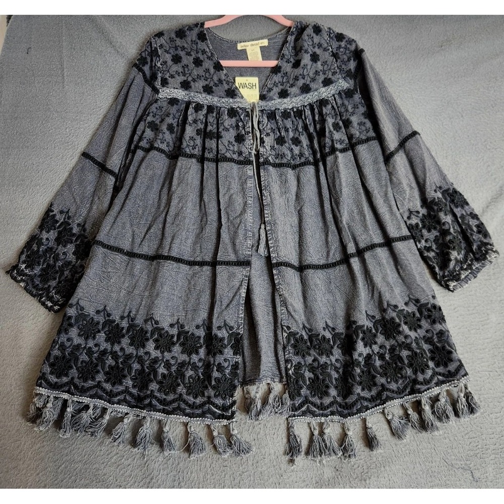 NWT Indigo Thread Co Black Charcoal Grey Embroidered Boho Tassel Tunic‎ Size XS